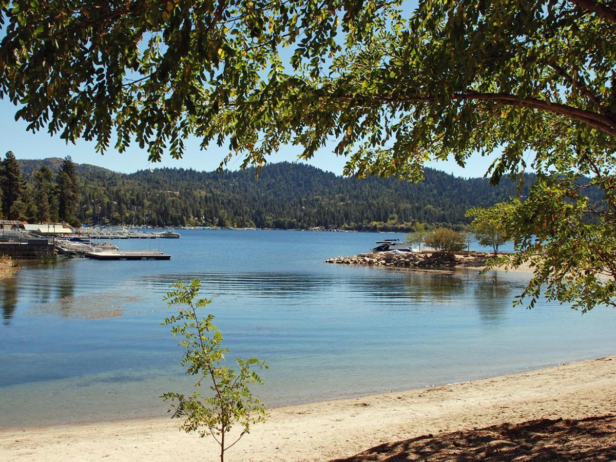 Ucla Lake Arrowhead Lodge Екстериор снимка