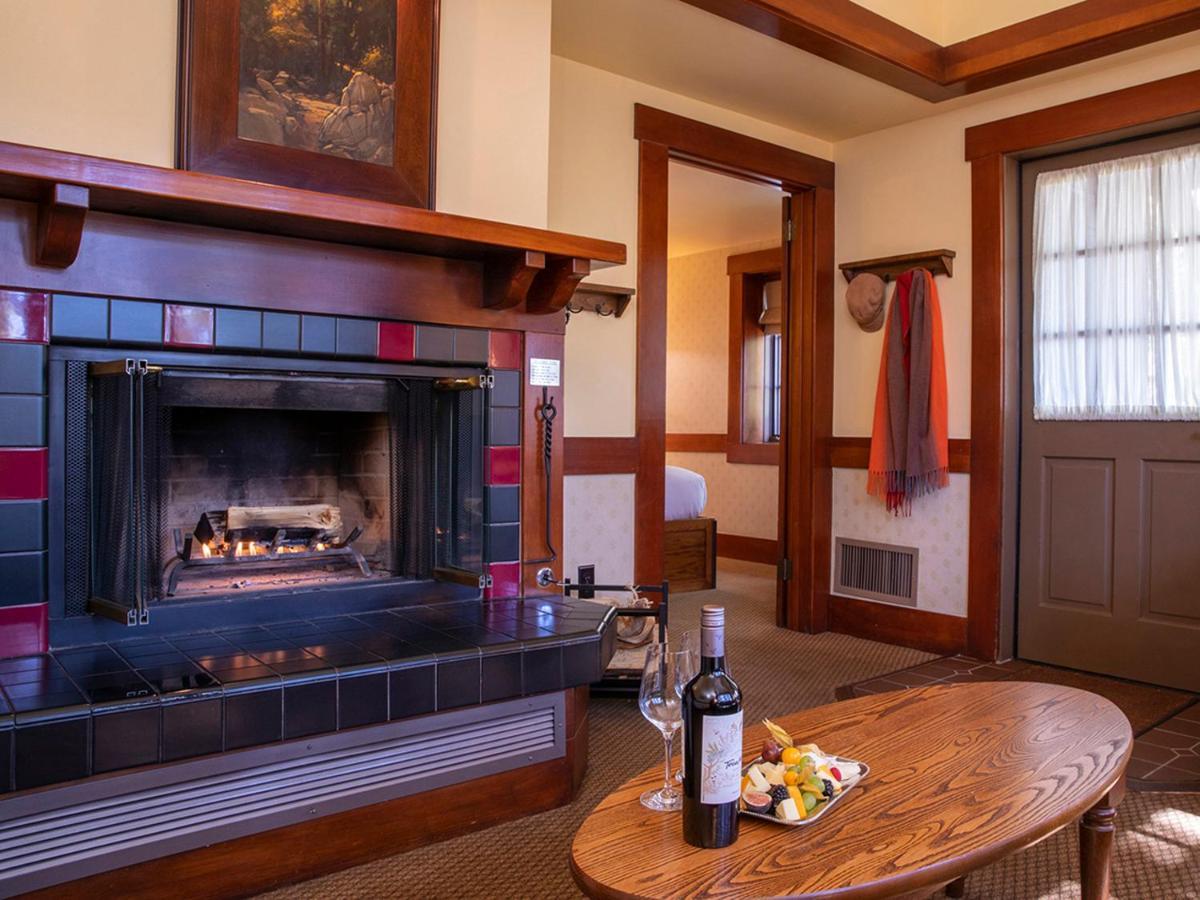 Ucla Lake Arrowhead Lodge Стая снимка