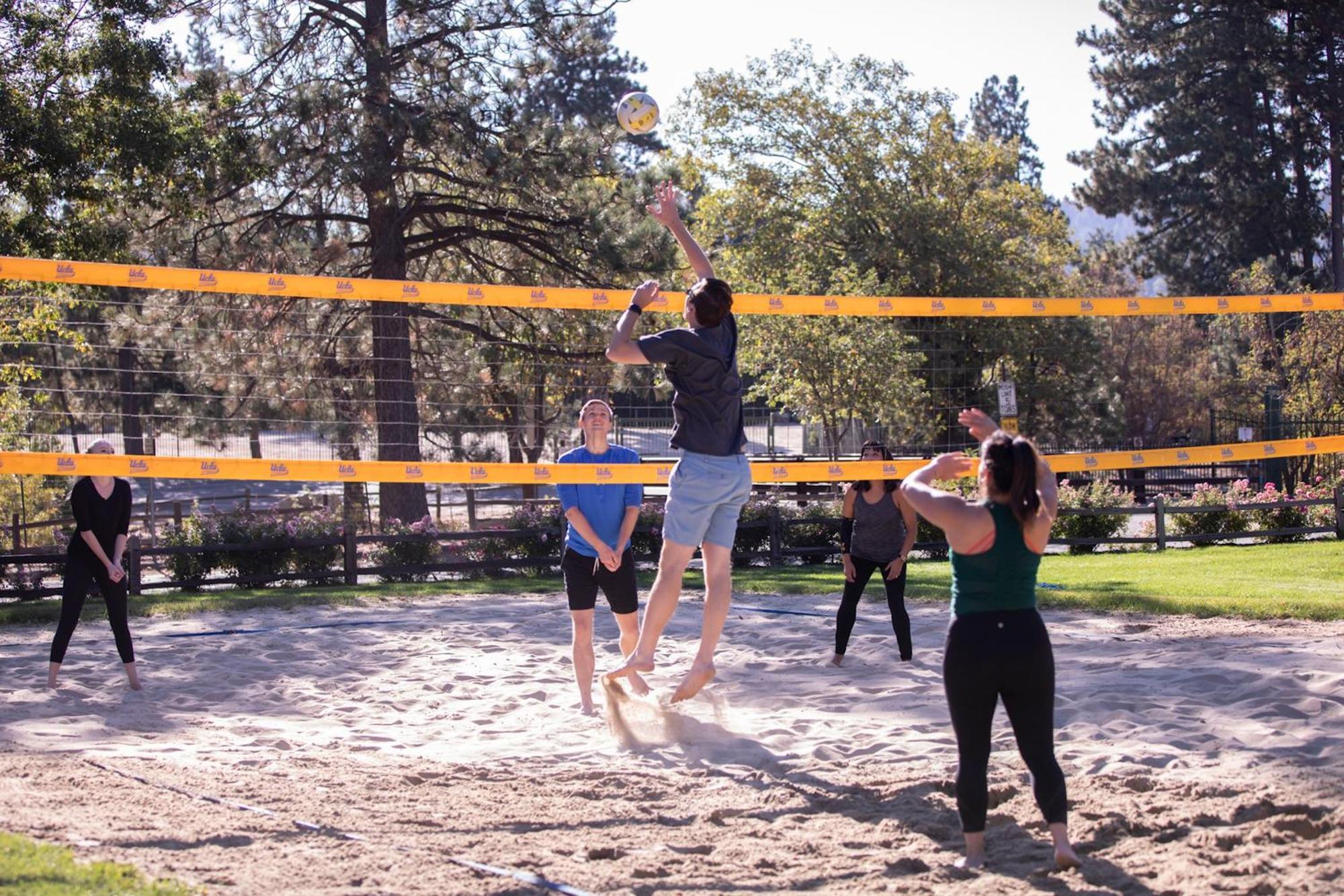 Ucla Lake Arrowhead Lodge Екстериор снимка